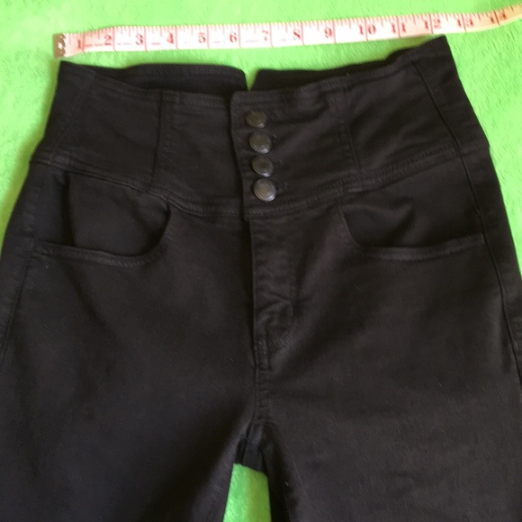 American Eagle high waisted jeans - Picture 2 of 8